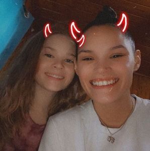 Meet your Posher, Raven